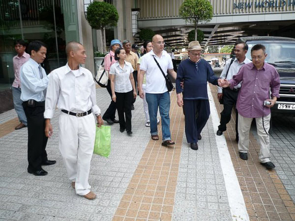 004_NewWorld Hotel_06