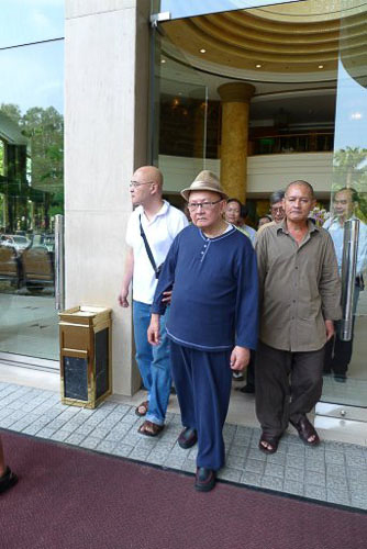 004_NewWorld Hotel_11