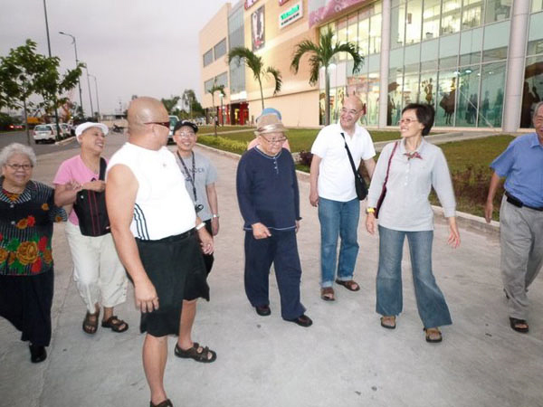 005_Thay vieng Lotte Mart_01