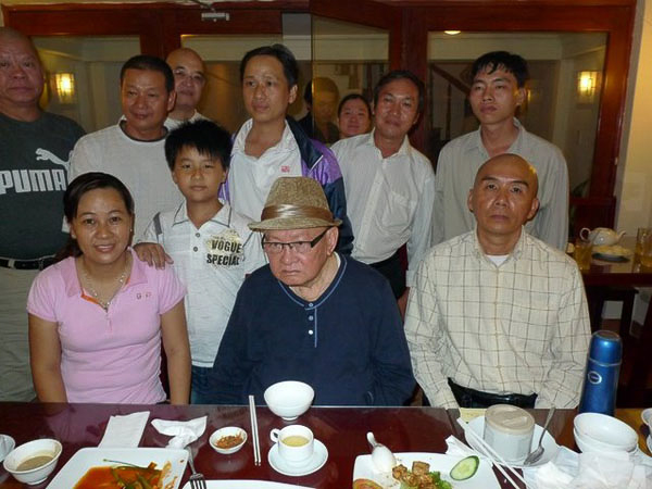 006_3_Nha hang chay_BD_05