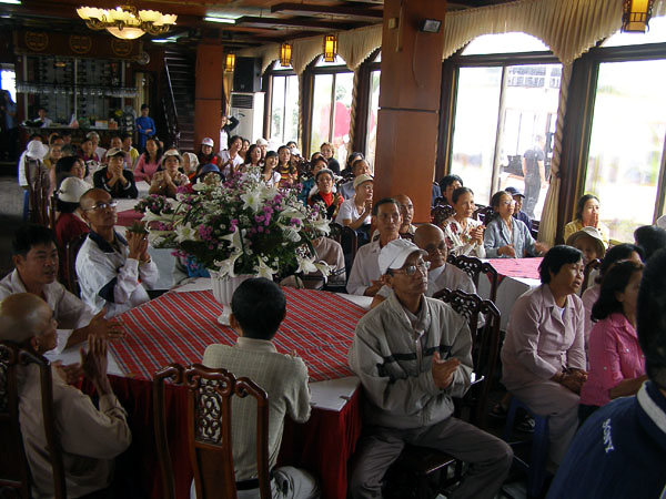 vn1_HoTayHaNoi_09